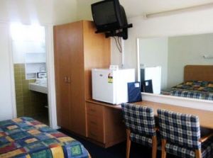Sandbelt Club Hotel - Kingaroy Accommodation